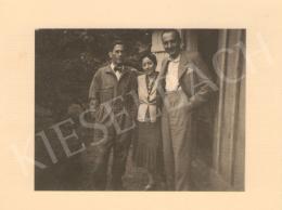  Bielitz, Margit - The artist, her common-law husband, Becht Rezső (left side) and an unknown man
